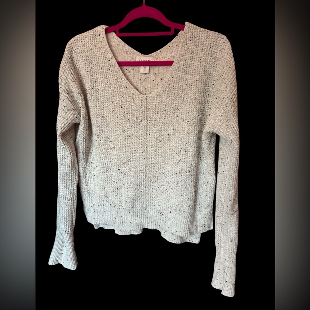 Cozy V-Neck Knit Sweater in Cream